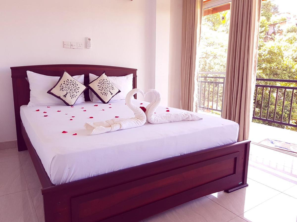 Jaye'S Homestay Kandy Exterior photo